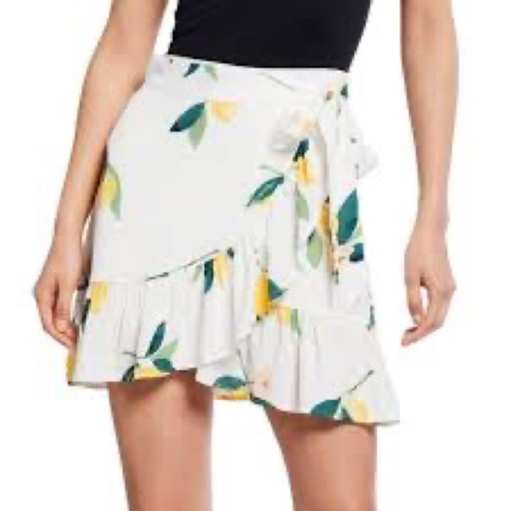 NWT rails lemon wrap skirt sz. L